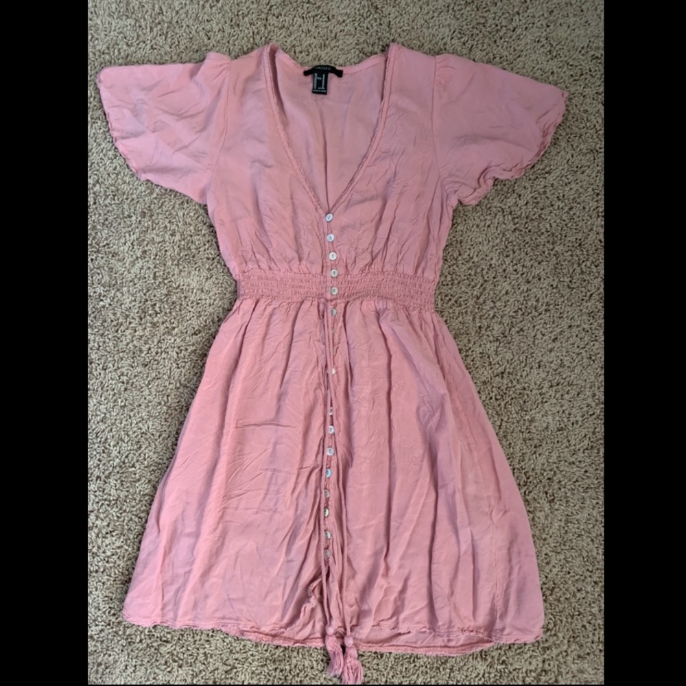 Women’s salmon color dress (Forever 21) - Size M